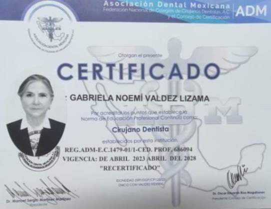 dentistas certificados en cancun